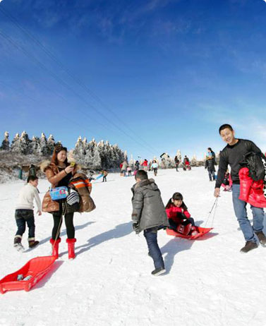 仙女山堆雪人周