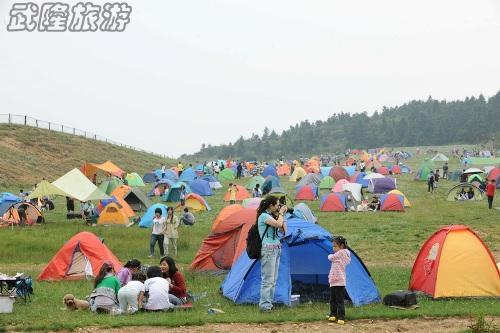 武隆仙女山获重庆优秀自驾游宿营地