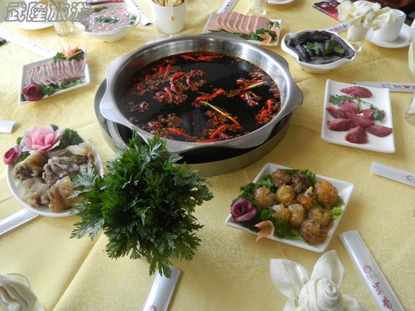 蜀香源火锅