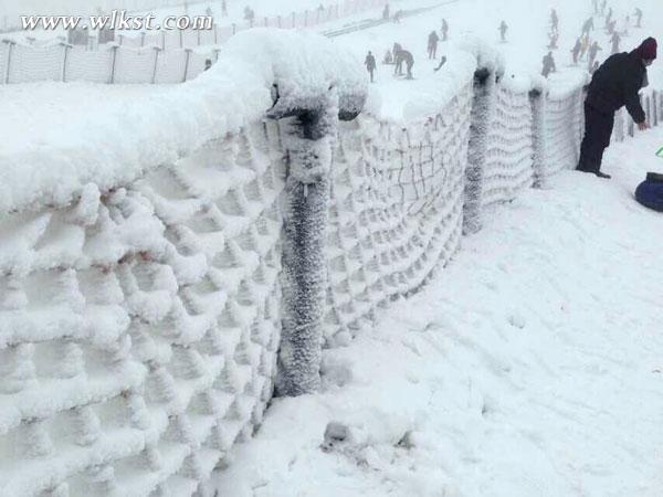 武隆仙女山今日普降大雪 迎最佳赏雪滑雪期