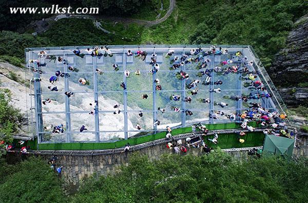 新年新高度 武隆高空旅游成元旦游客体验亮点