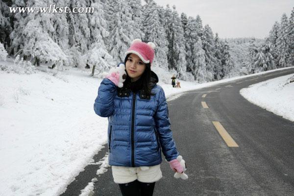 一下雪,仙女山便成了另一个天堂……