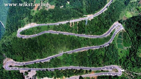 武隆白马山环线公路