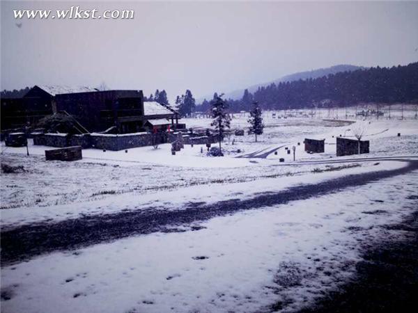 武隆仙女山强降春雪 元宵佳节戏雪滑雪好去处