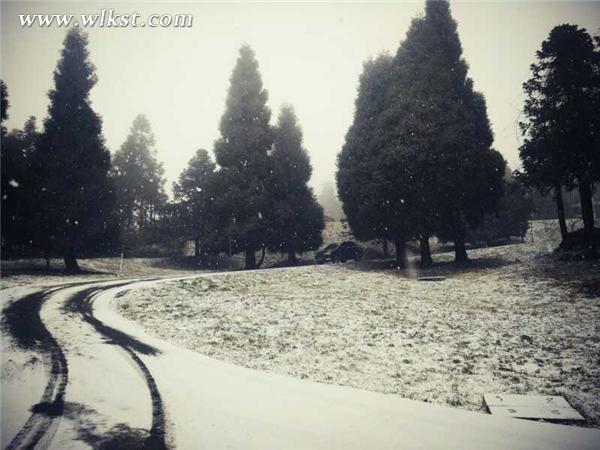 武隆仙女山强降春雪