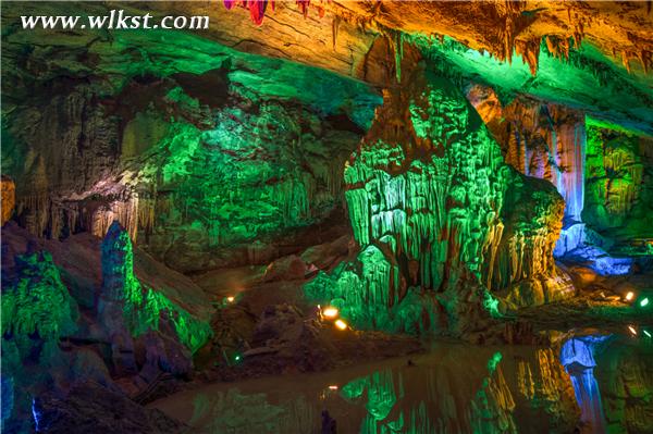 “中国最美洞穴”芙蓉洞4月25日震撼回归 如梦似幻